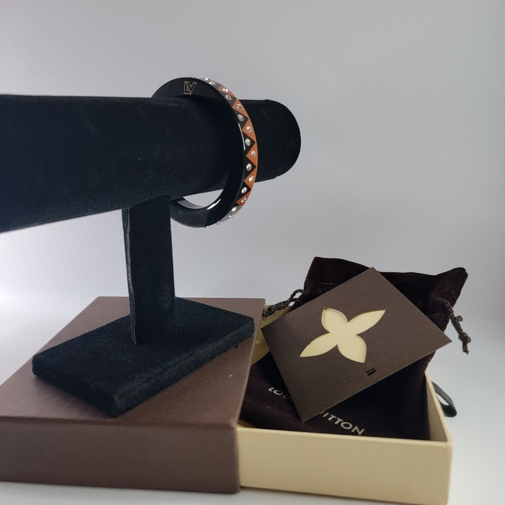 LOUIS VUITTON Crystal Zig Zag Wide Bangle Bracelet